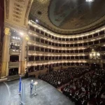 Inchiesta sulla gestione del Teatro San Carlo: dodici indagati, coinvolti anche artisti internazionali