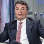 Renzi non fa sconti, un colpo a destra e uno a sinistra