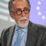 Ruotolo “Ridiamo spiaggia Bacoli ai cittadini”